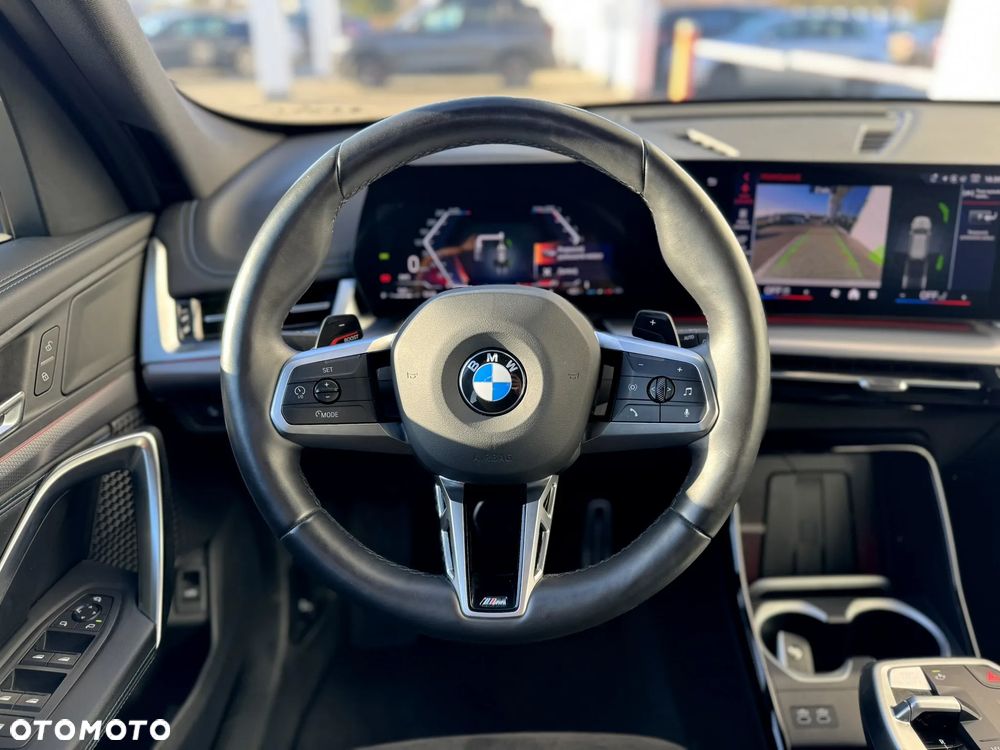 BMW X1 sDrive18i - 12