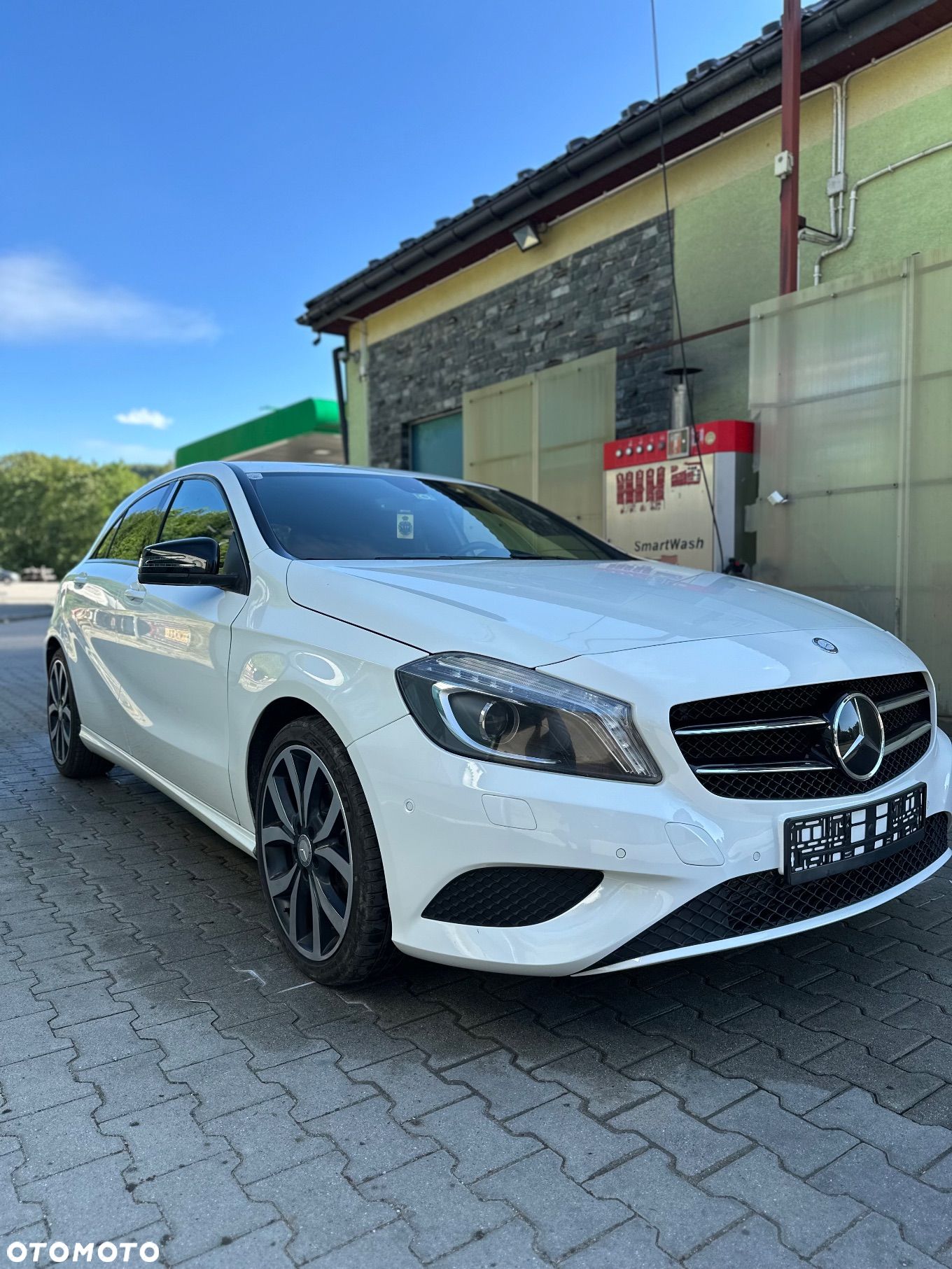 Mercedes-Benz Klasa A 180 (BlueEFFICIENCY) AMG Sport - 1