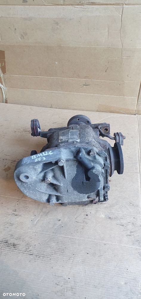 Most dyfer tył dyferencjał BMW 6 E63 3.0 3.91 7534042 - 4