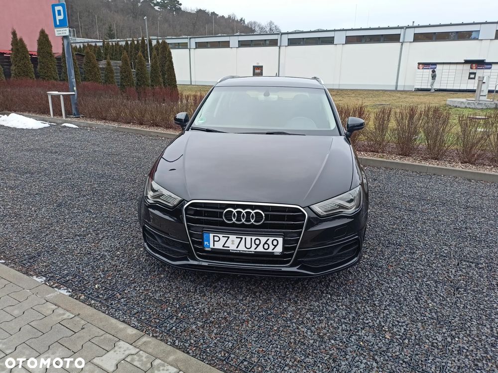 Audi A3 Sportback - 3