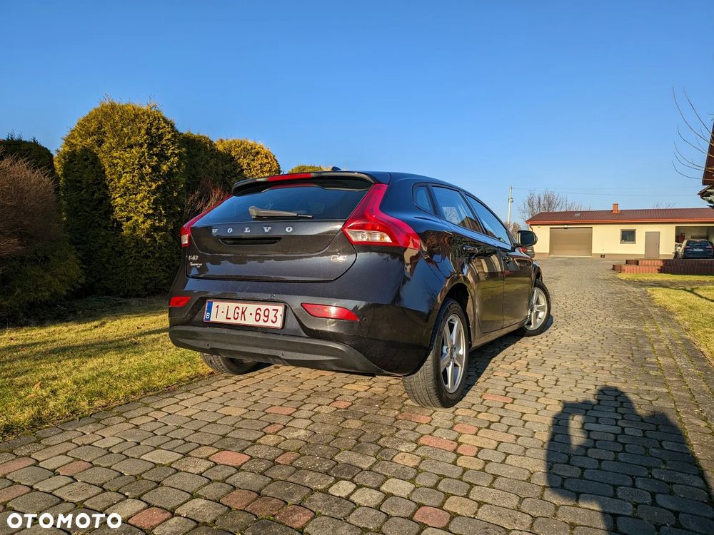 Volvo V40 - 21