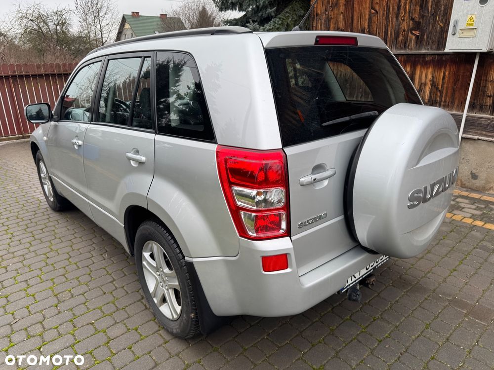 Suzuki Grand Vitara 2.0 Automatik Comfort Limited - 4