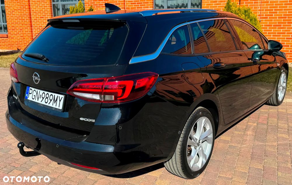 Opel Astra 1.6 CDTI Cosmo - 4
