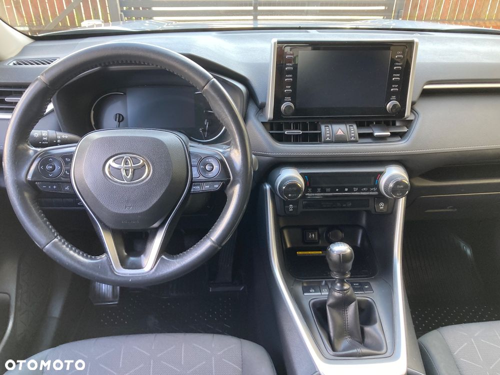 Toyota RAV4 2.0 Comfort 4x2 - 7