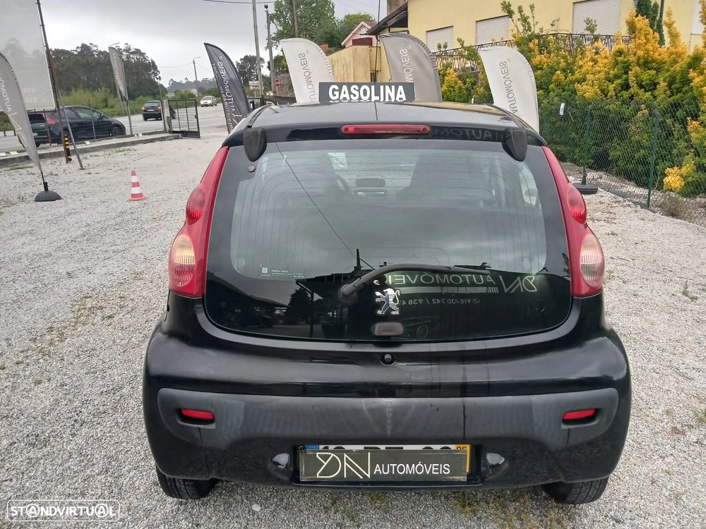 Peugeot 107 1.0 Trendy - 8