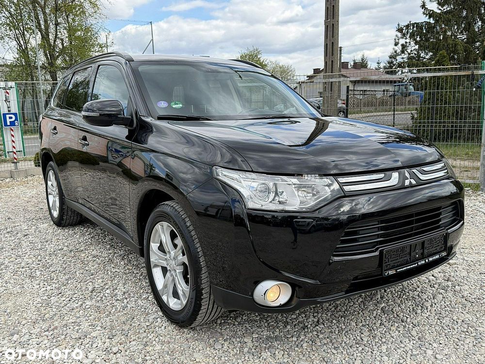 Mitsubishi Outlander - 4