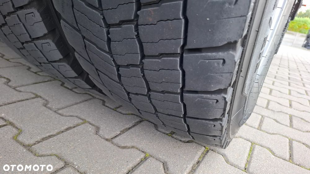 Volvo FM 380 EURO 6 / CHŁODNIA 21 PALET / WINDA / OŚ SKRĘTNA / SALON PL - 29