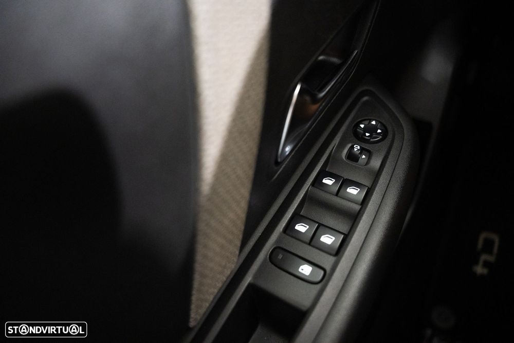 Citroën C4 1.2 PureTech Feel Pack - 26