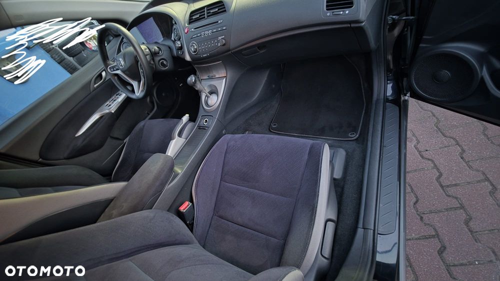 Honda Civic - 9