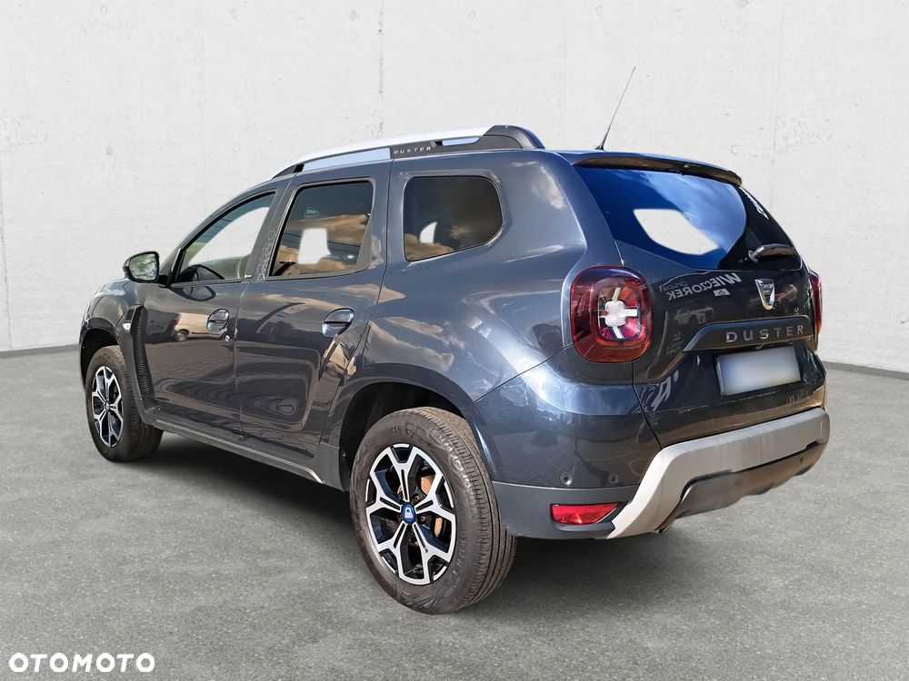 Dacia Duster 1.0 TCe SL Celebration - 8
