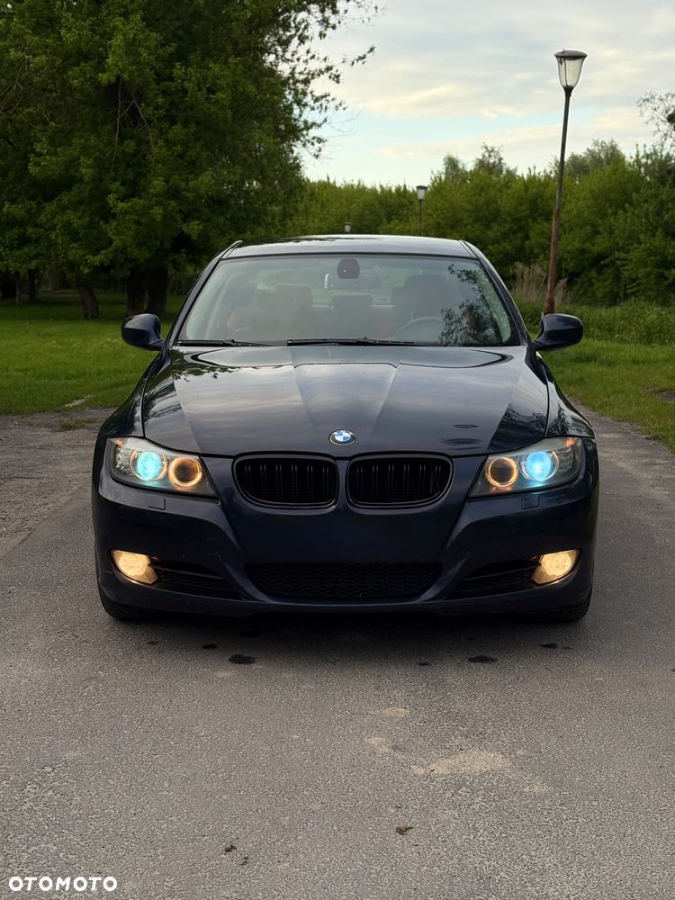 BMW Seria 3 318d - 6