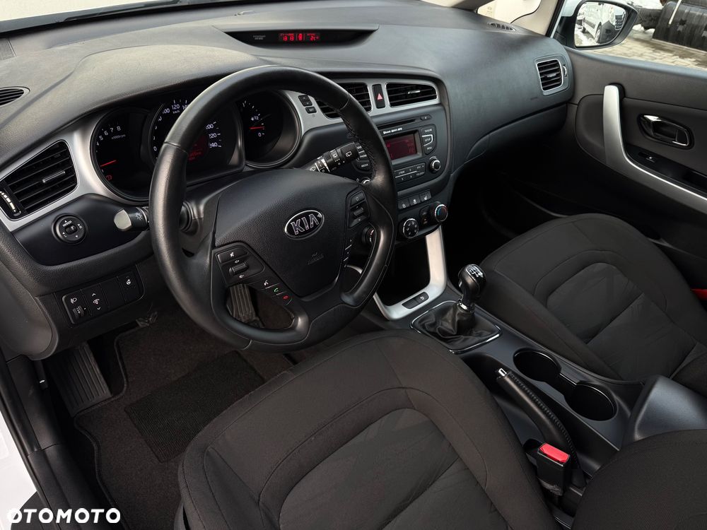 Kia Ceed 1.6 GDI Vision - 13