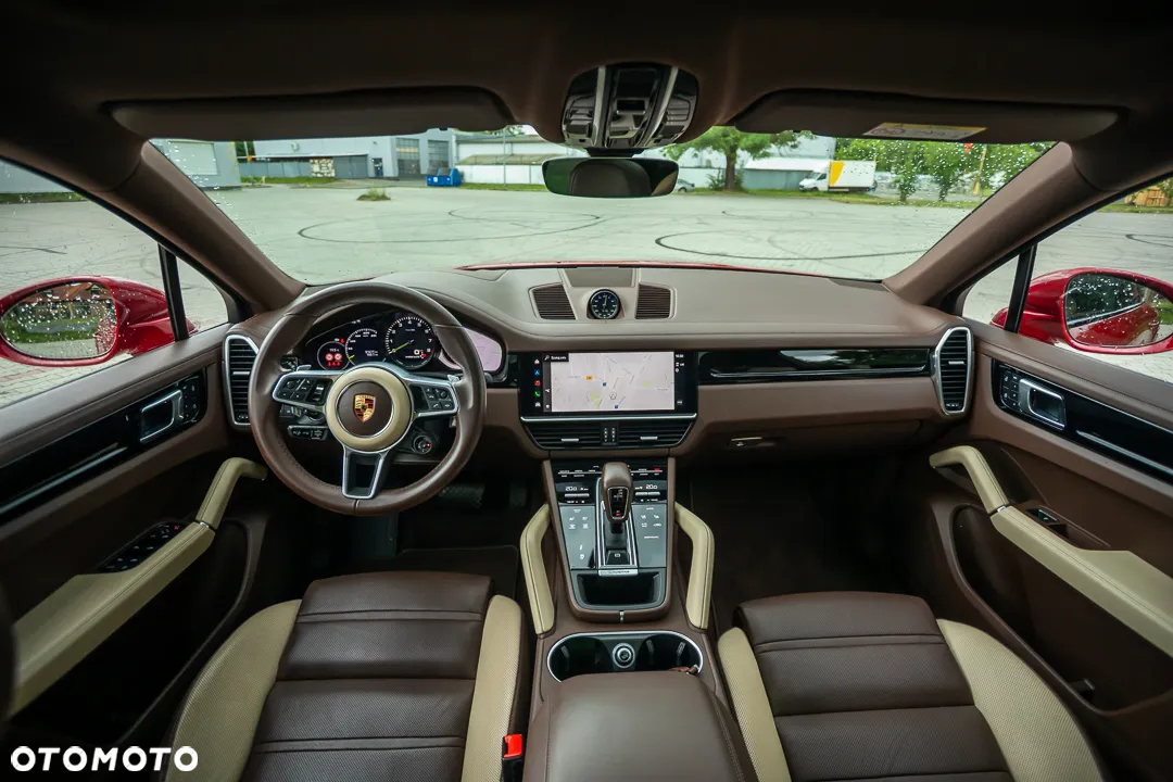 Porsche Cayenne Coupe E-Hybrid - 39
