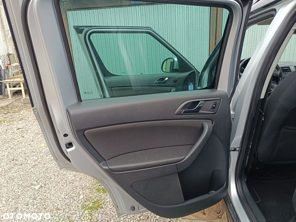 Skoda Yeti 2.0 TDI DPF 4x4 Edition DSG - 37