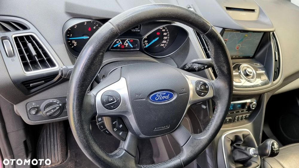 Ford Kuga 2.0 TDCi AWD Titanium - 20