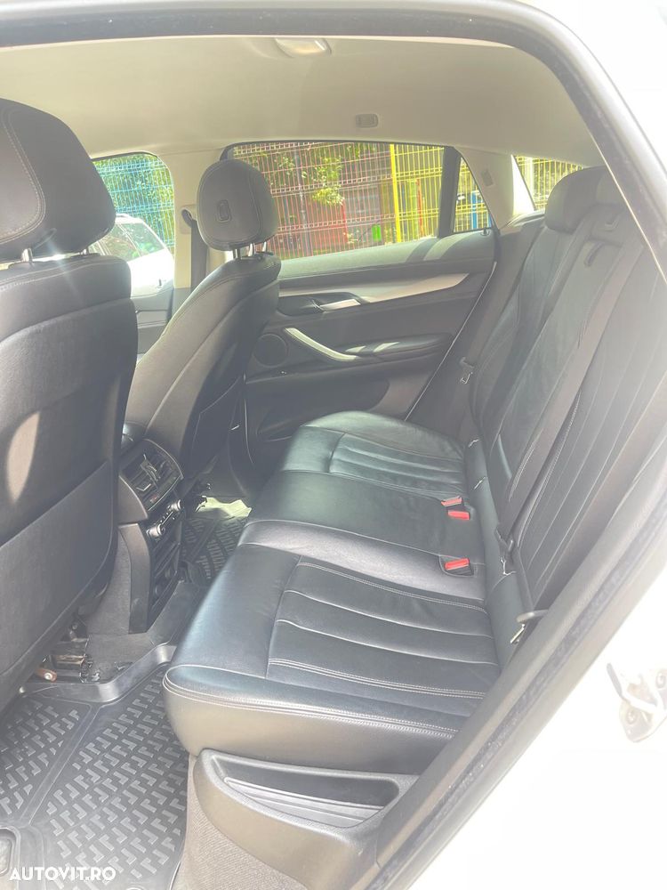 BMW X6 xDrive30d - 17