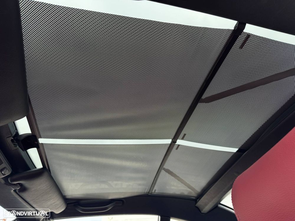 Mercedes-Benz SL 320 Standard - 26