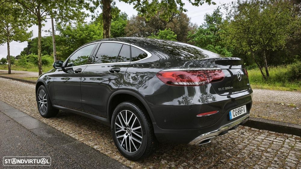 Mercedes-Benz GLC 300 de Coupe 4Matic 9G-TRONIC Exclusive - 8