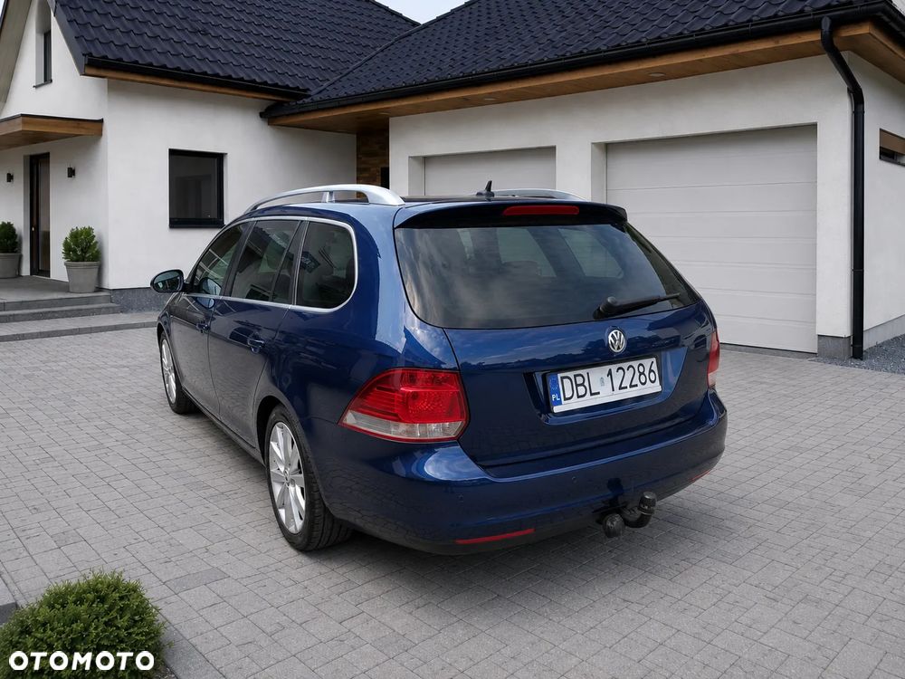 Volkswagen Golf 2.0 TDI DPF Highline - 4
