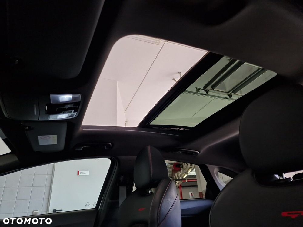 Kia ProCeed 1.6 T-GDI GT DCT - 21
