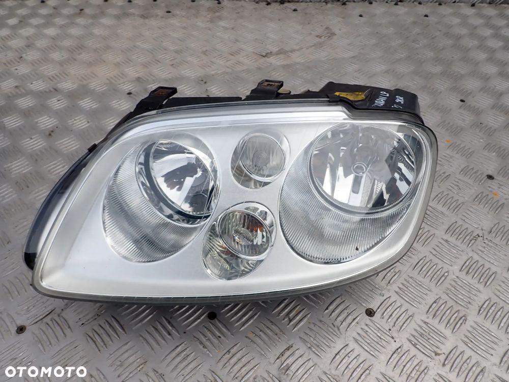 LAMPA PRZÓD LEWA VW TOURAN 1T0 1T0941005D RADOM
