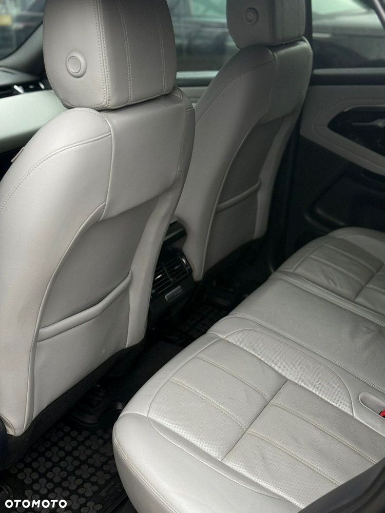 Land Rover Range Rover Evoque - 16