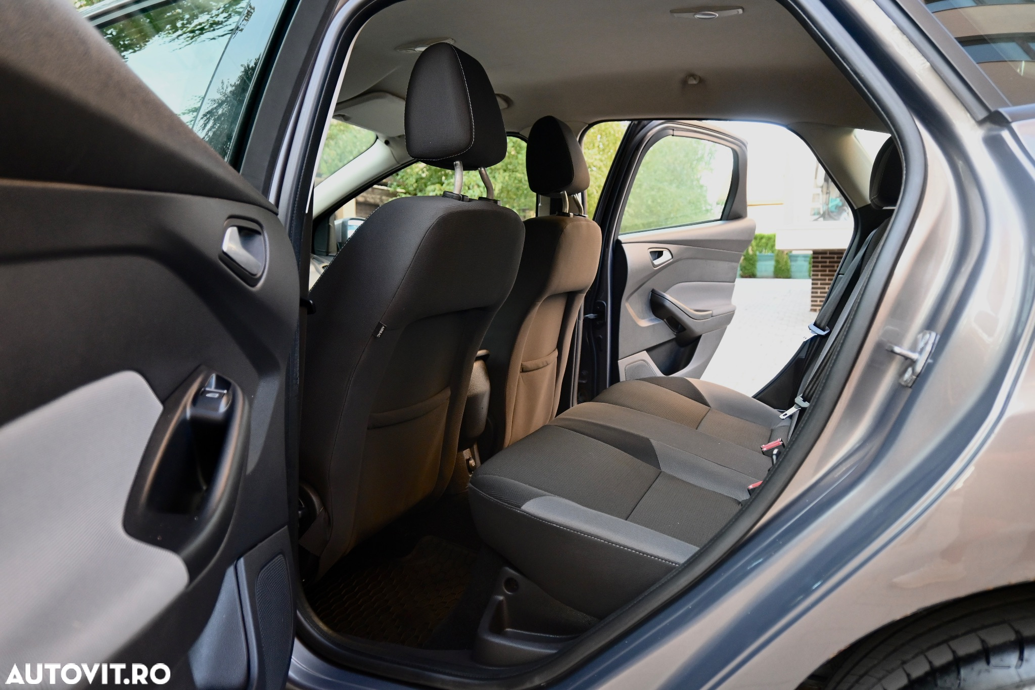 Ford Focus - 19