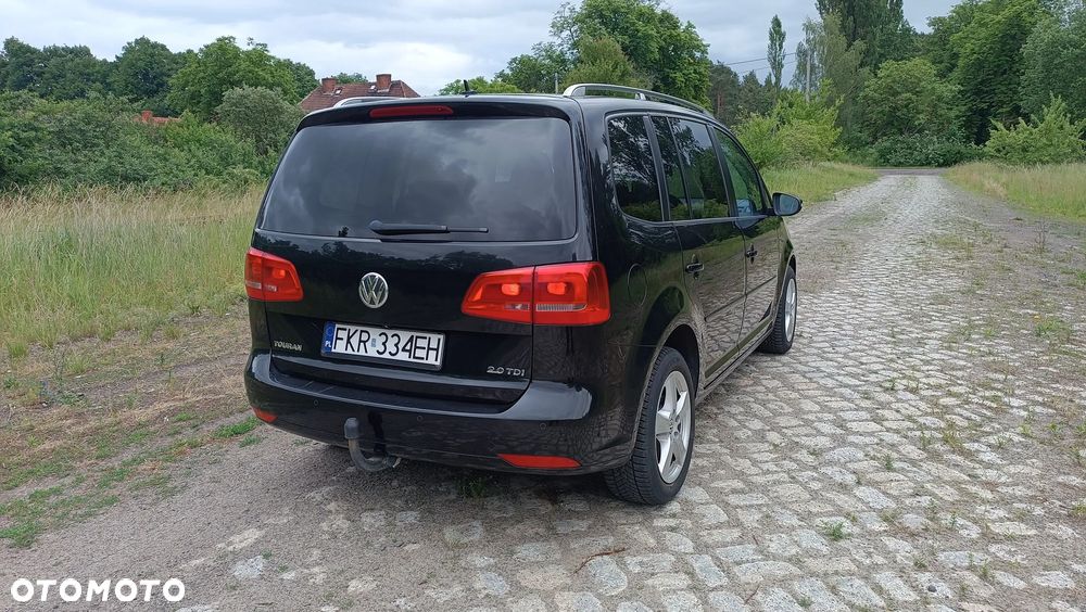 Volkswagen Touran - 7