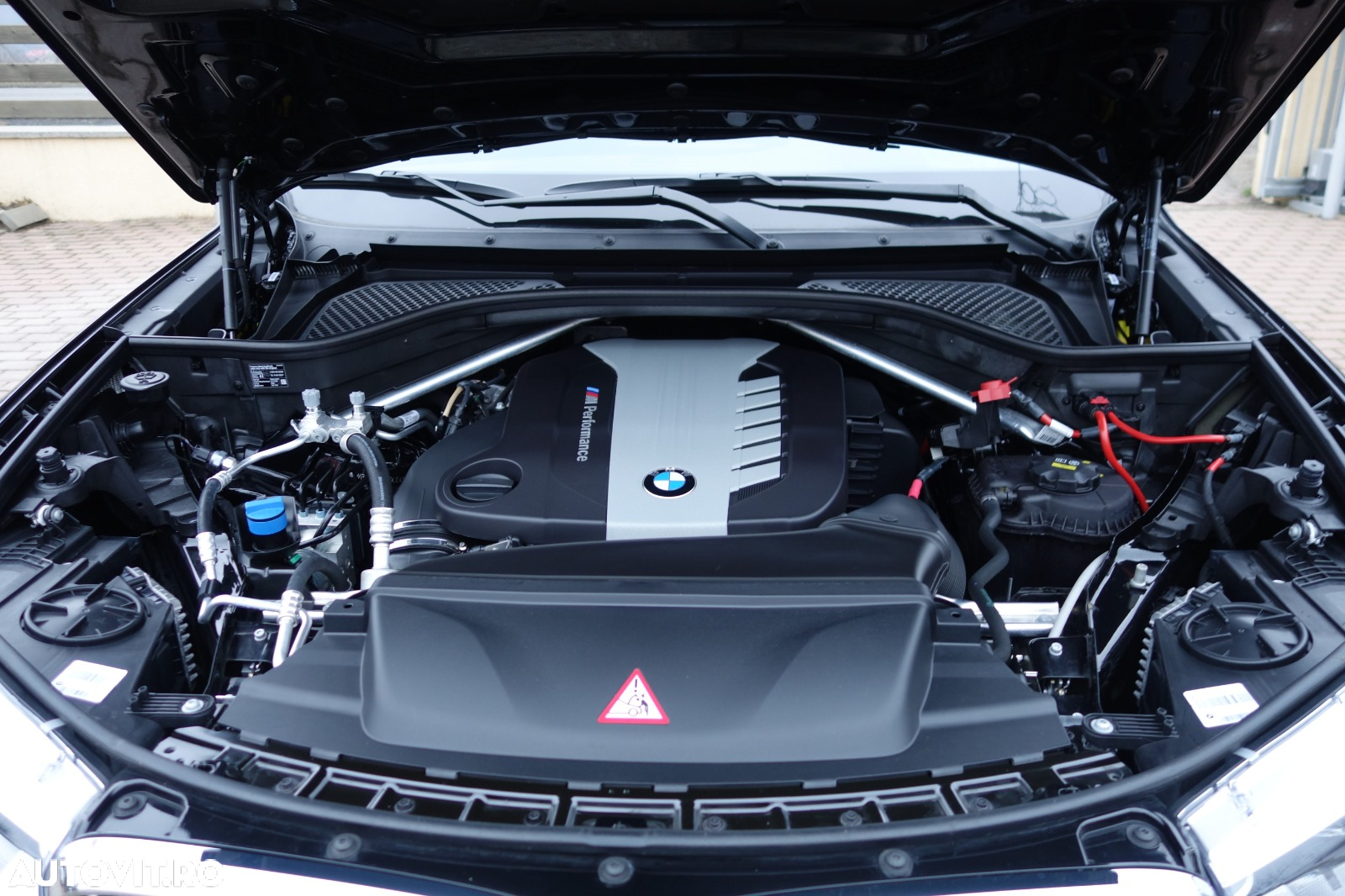 BMW X6 M M50d - 17