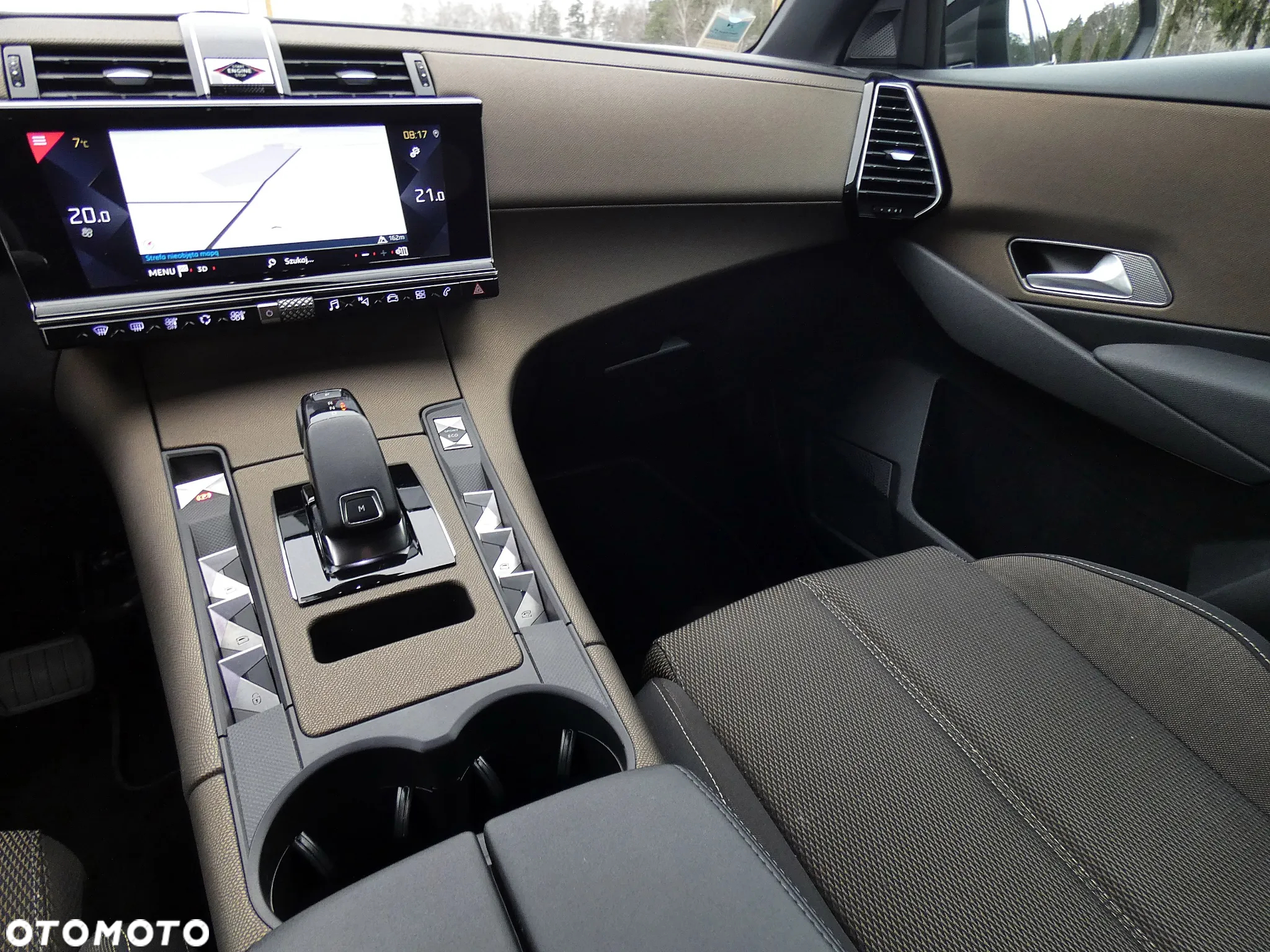 DS Automobiles DS 7 Crossback 2.0 BlueHDi Louvre - 4
