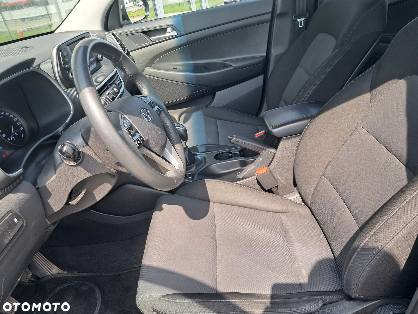 Hyundai Tucson 1.6 GDI BlueDrive Classic 2WD - 12