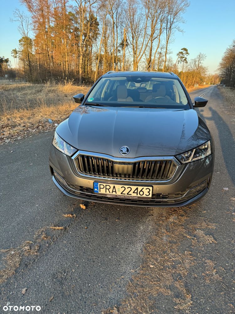 Skoda Octavia 2.0 TDI DSG Edition - 4