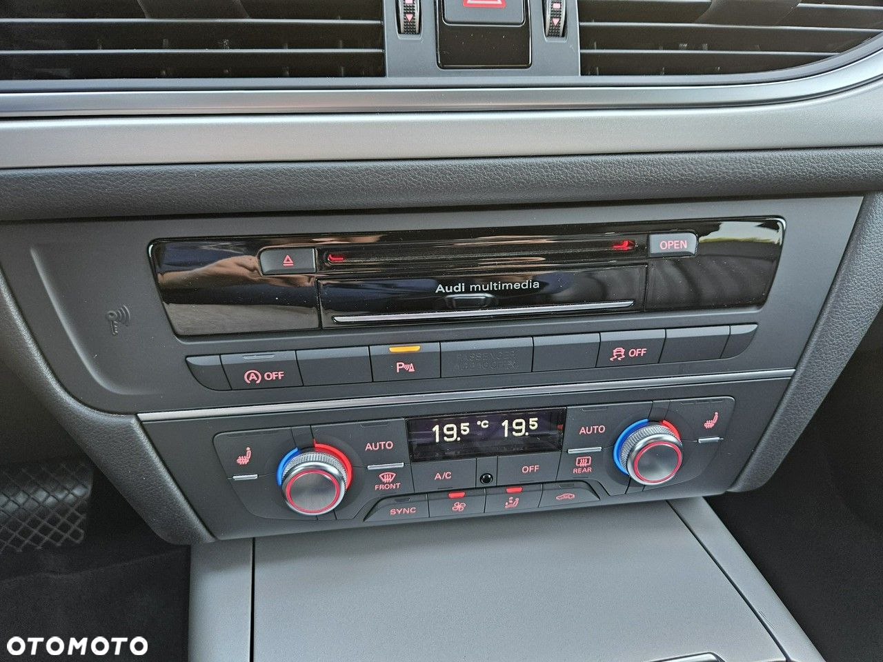 Audi A6 Avant 2.0 TDI Ultra DPF S tronic - 35
