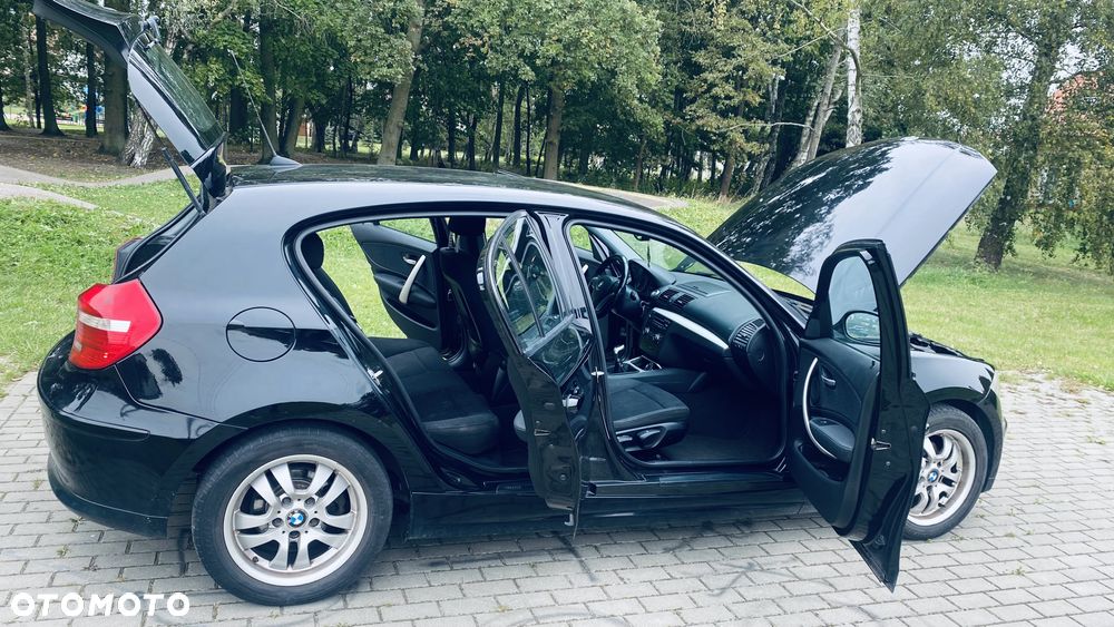 BMW Seria 1 116i - 4