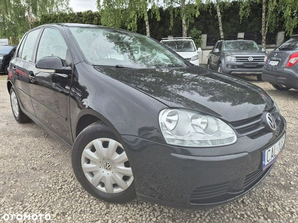 Volkswagen Golf - 5