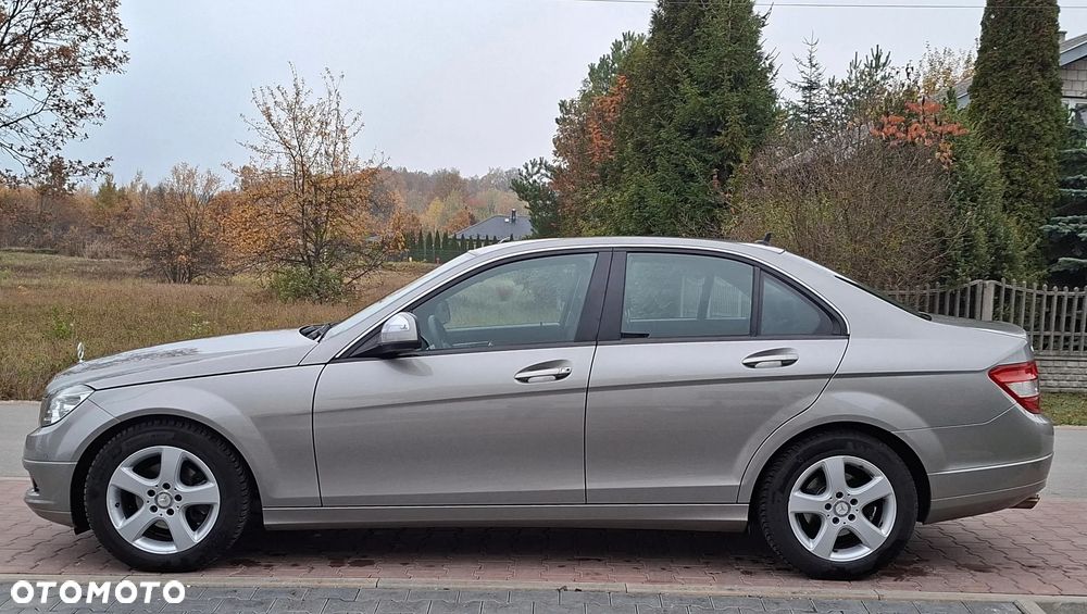 Mercedes-Benz Klasa C 180 Kompressor - 11