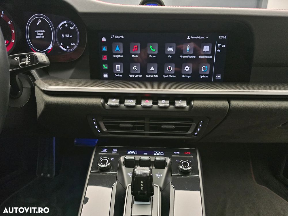 Porsche 911 4 GTS PDK - 31