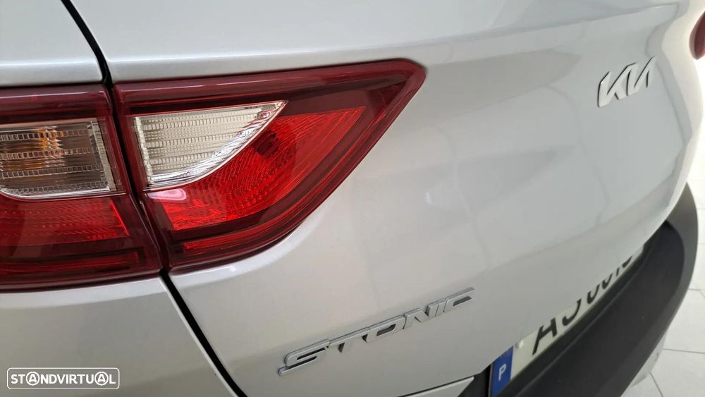 Kia Stonic 1.2 Dynamic - 23