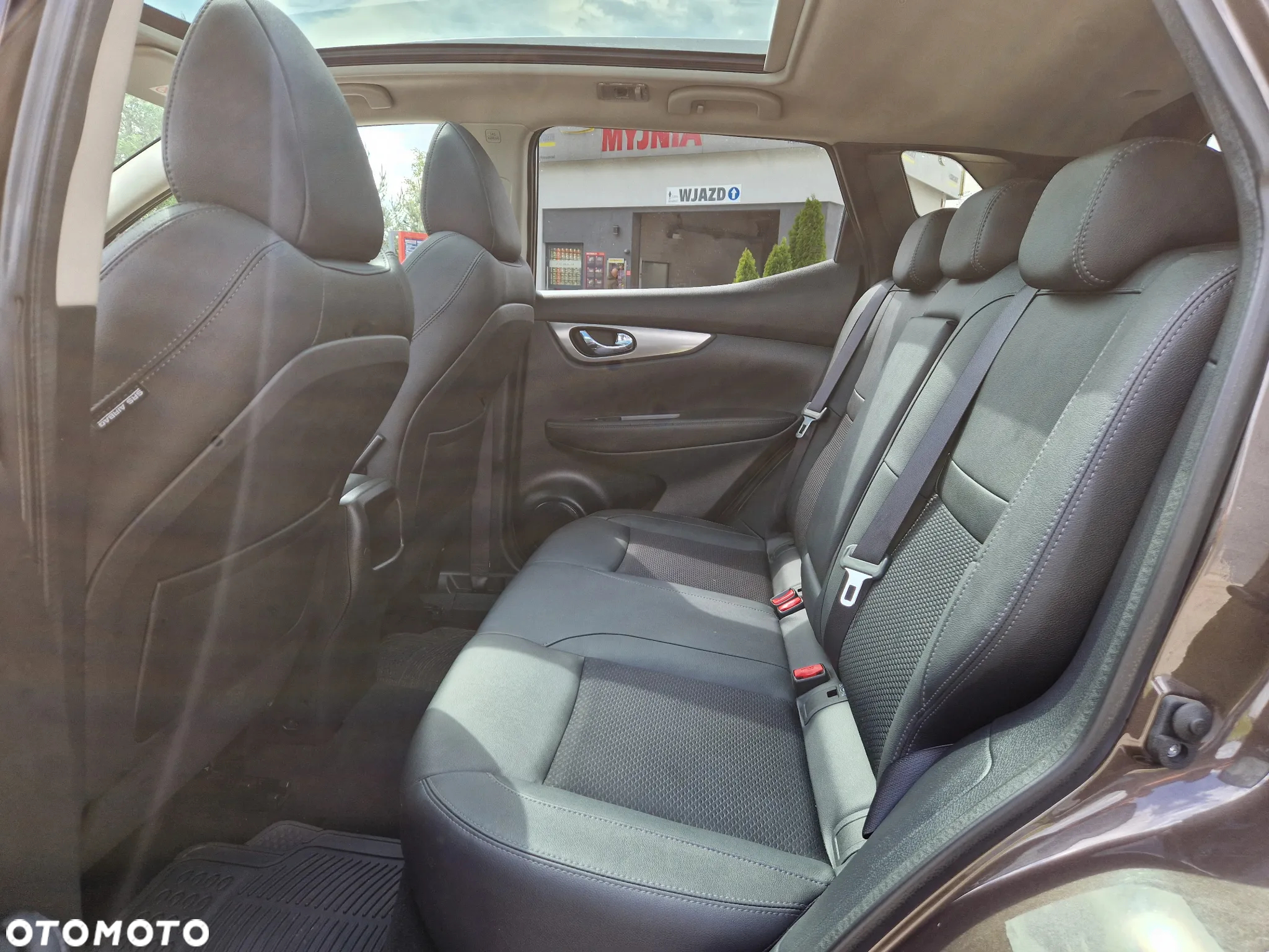 Nissan Qashqai 1.3 DIG-T Tekna - 11