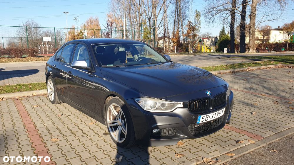 BMW Seria 3 320i Sport Line - 4