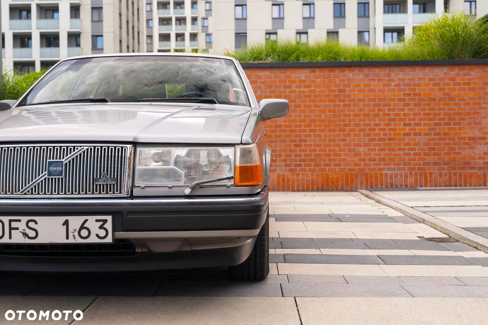 Volvo Seria 700 - 13