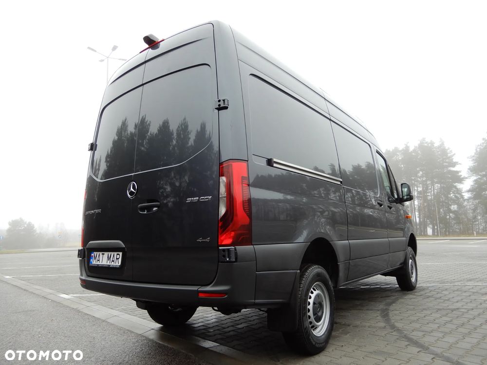 Mercedes-Benz Sprinter 319 CDI V6 3.0 CDI 190 KM Automat 7G-Tronic 4X4 Chłodnia -30*C Agregat Chłodniczy Rozstaw Osi 3665 mm Ładowność 1067 Kg WZMACNIANY Przebieg 10 Tys Km Jedyny Taki UNIKAT Stan NOWY Jak Z Fabryki POLECAM - 9