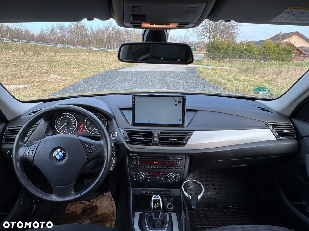 BMW X1 sDrive18d - 9