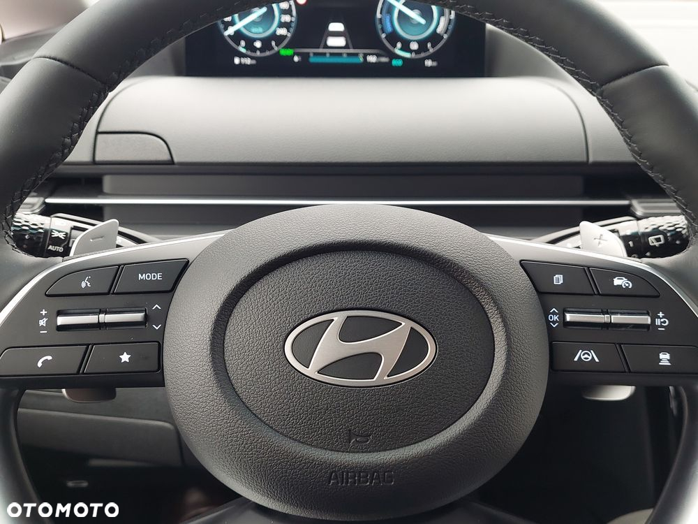 Hyundai Staria 1.6 T-GDI HEV Smart VIP - 15