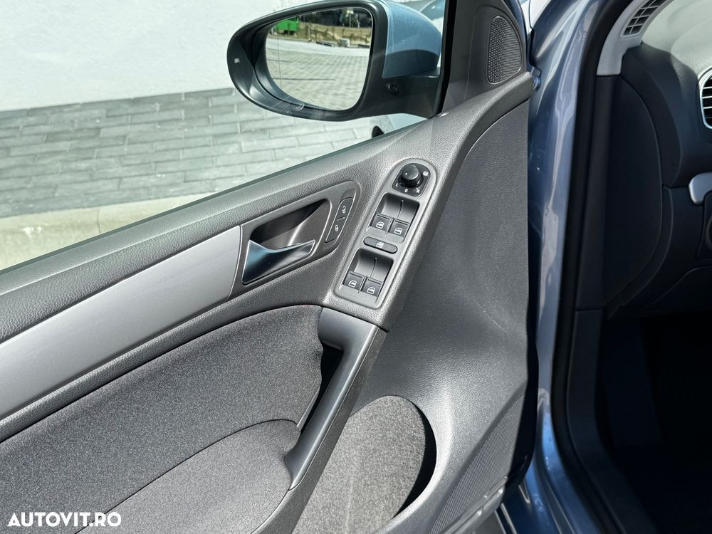 Volkswagen Golf 1.6 BlueTDI Comfortline - 13