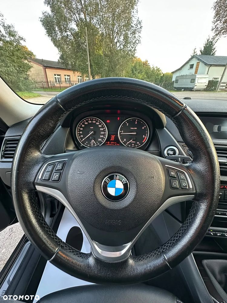BMW X1 xDrive20d - 13