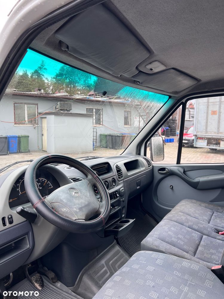 Mercedes-Benz SPRINTER - 17