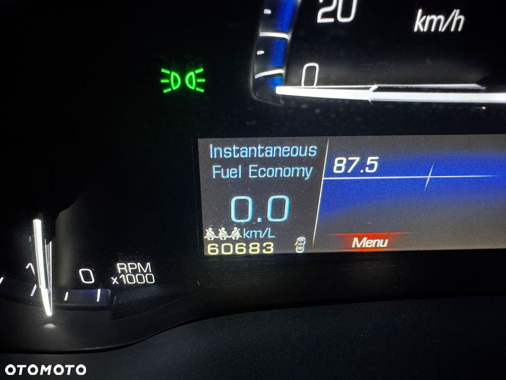 Cadillac SRX - 15