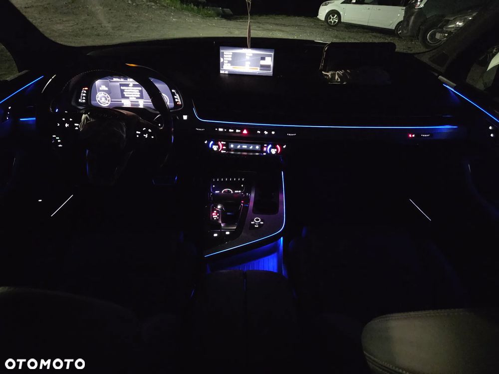 Audi Q7 - 39