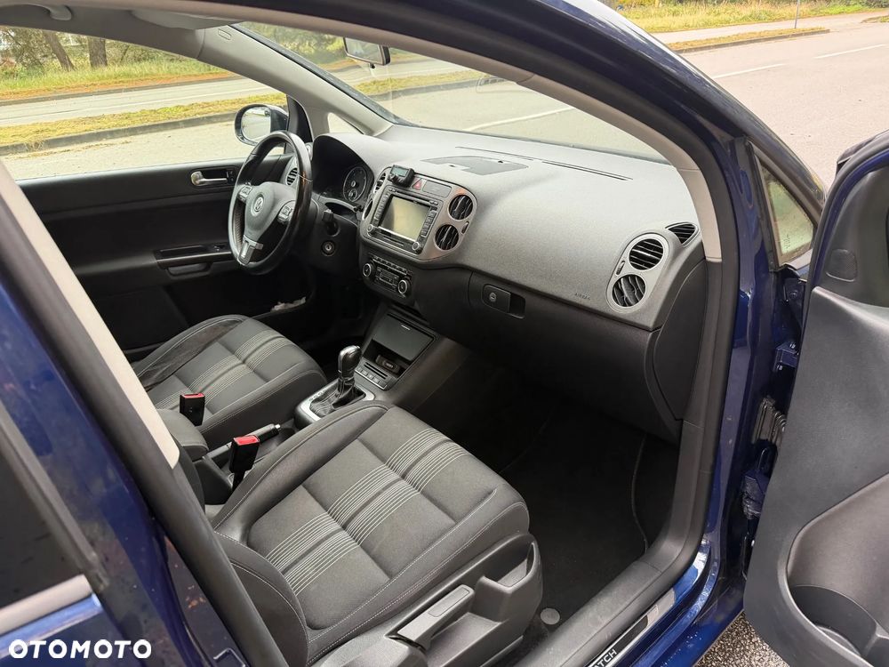 Volkswagen Golf Plus 1.6 TDI DPF DSG MATCH - 11